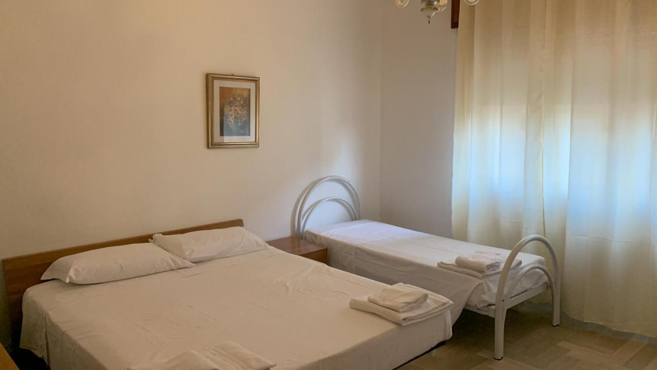 Venezia B Bed & Breakfast Mestre Bagian luar foto